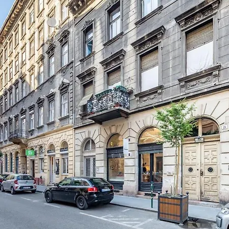 Apartmán Very & Cozy *