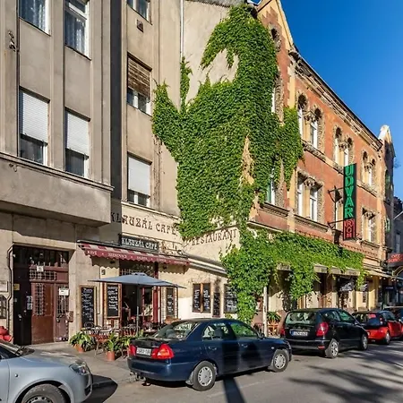 Very & Cozy דירה *